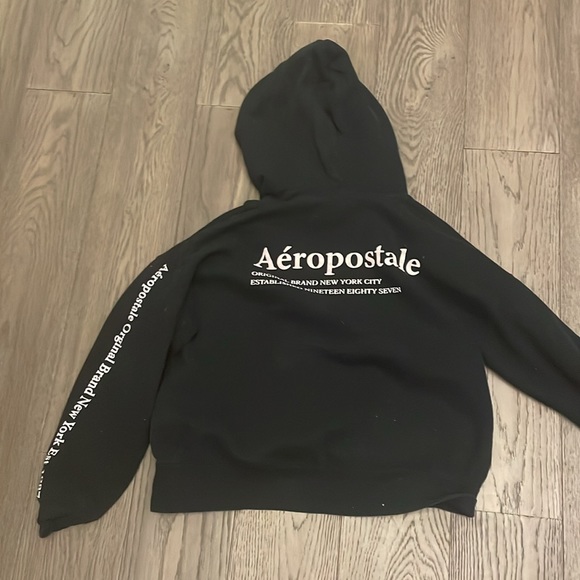 Woman’s black hoodie - Picture 2 of 2